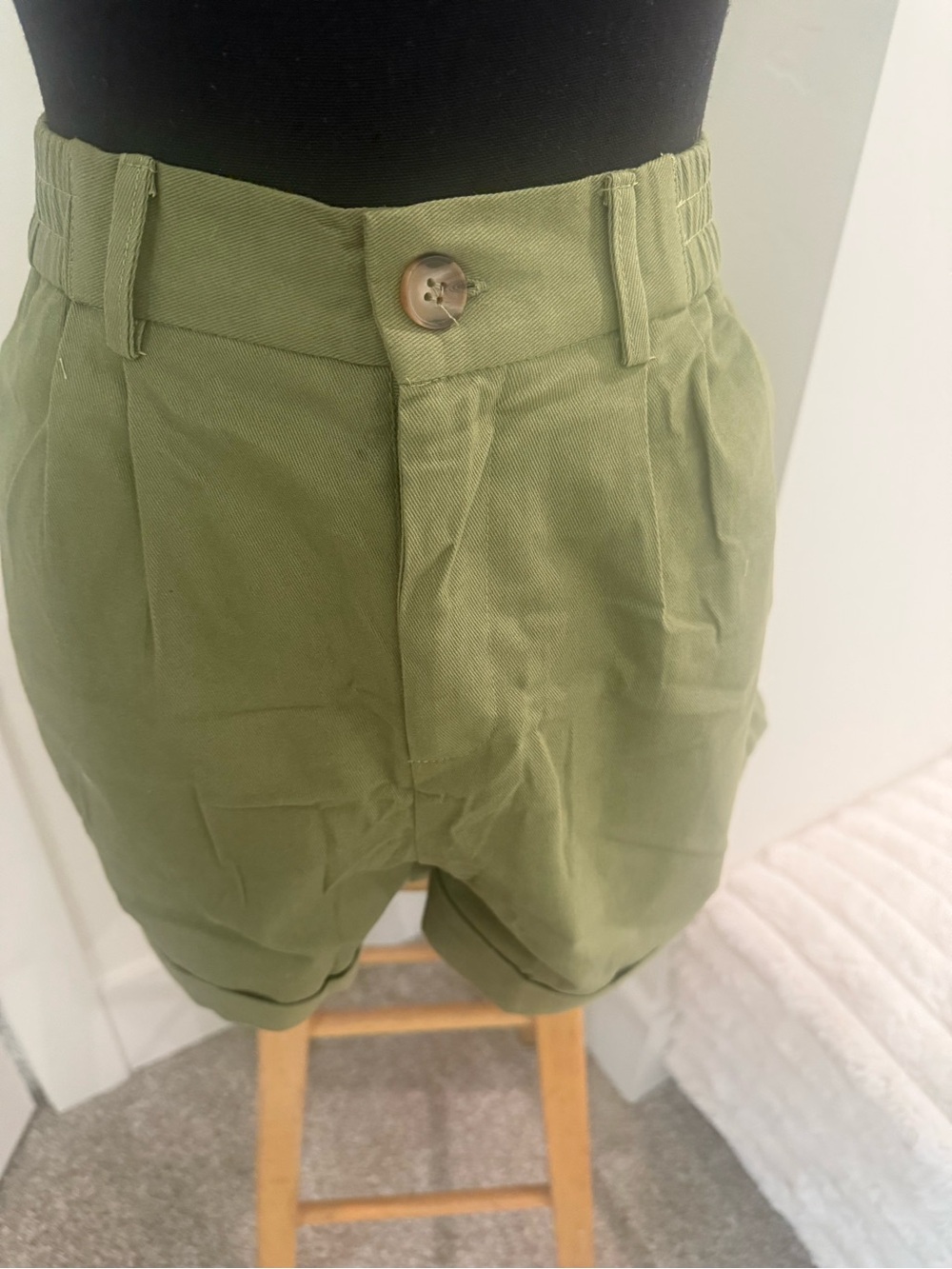High-Rise Olive Green Tailored Women's Bermuda Shorts
